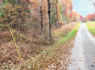 203 Bowater Rd, Deer Lodge, TN 37726