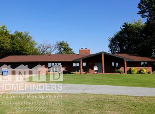 705 N Cleveland St, Enid, OK 73703