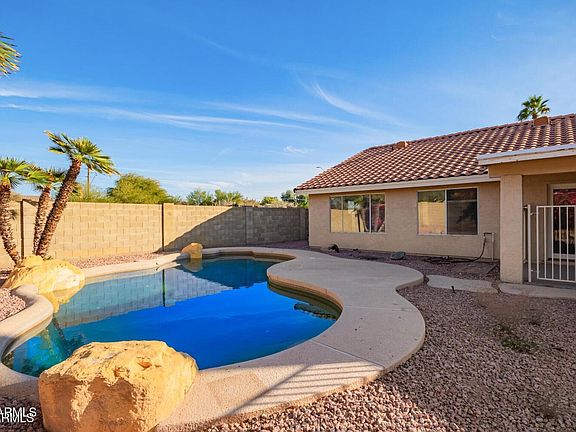 5th image of 4758 E Villa Maria Dr