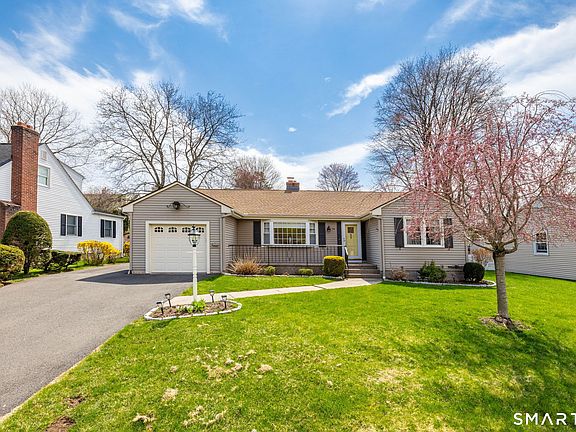 2nd image of 54 Hardwick Road