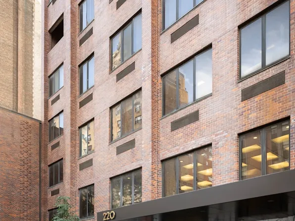 220 East 72nd Street image 19 of 19