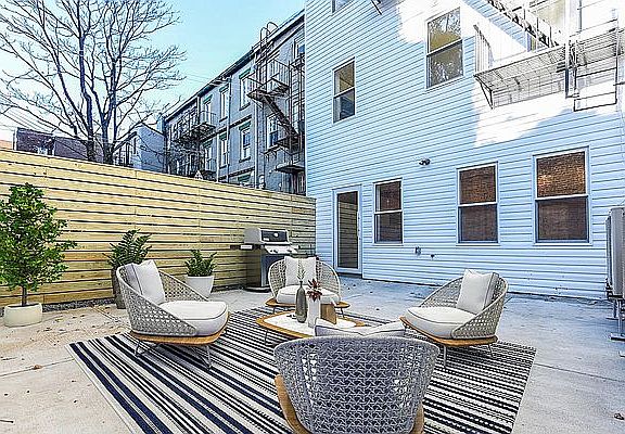 2nd image of 236 N 5th St #1