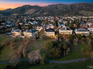 5866 Sailing Hawk Ave, Santa Rosa, CA 95409