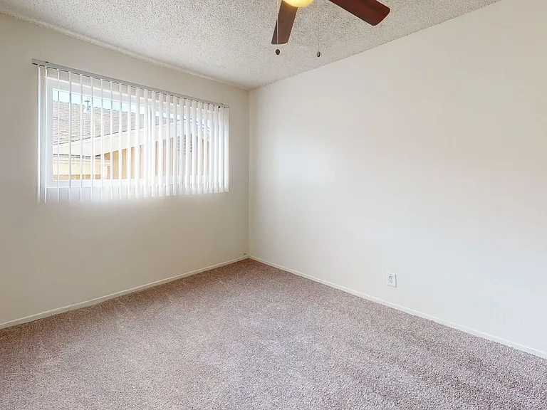 1735 Coronado Ave. — Photo 12