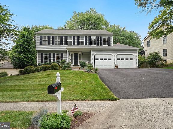 3rd image of 14141 Saddle River Dr