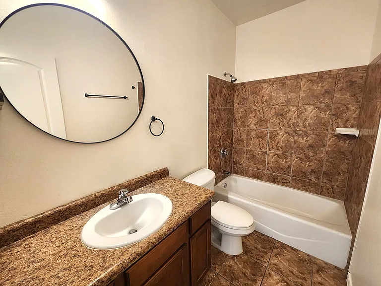 4942 Sherwood Rd — Photo 20