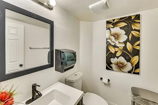 6920 Palermo Pl — Photo 13