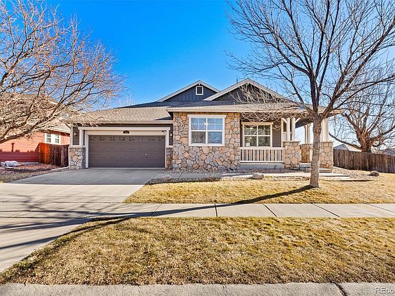3rd image of 512 Tumbleweed Drive