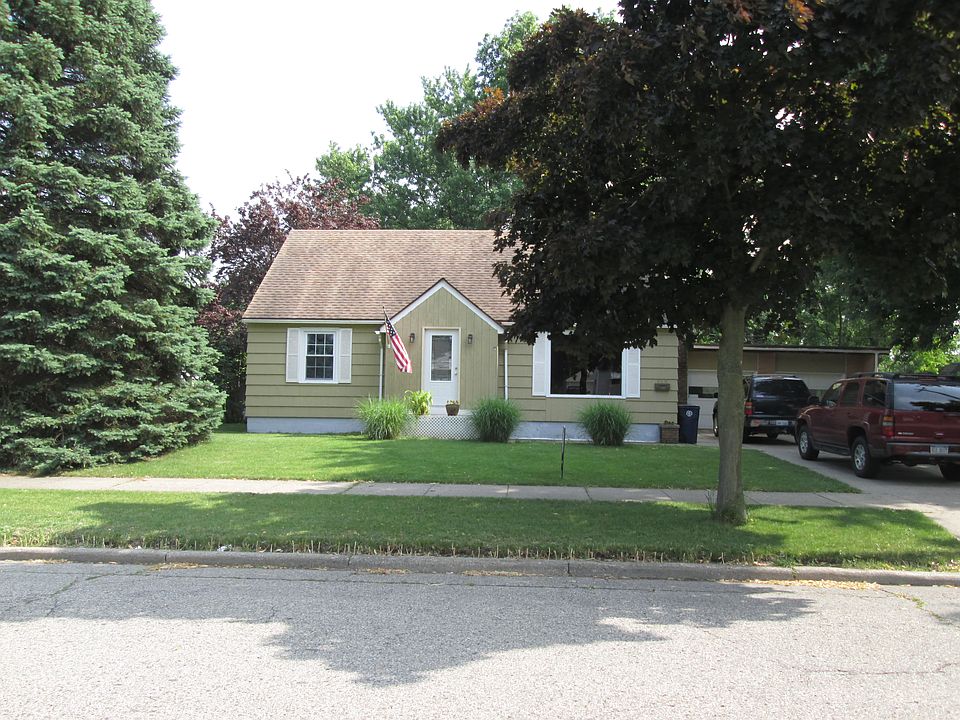 1st image of 268 W 28th St