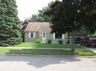 268 W 28th St, Holland, MI 49423