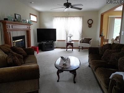 3rd image of 4772 Cresswood Dr