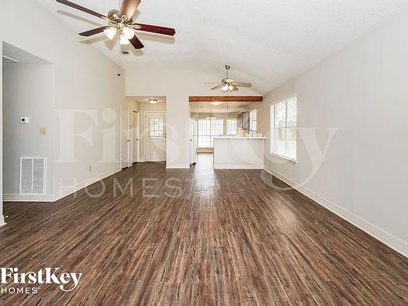 5th image of 21134 Western Valley Dr