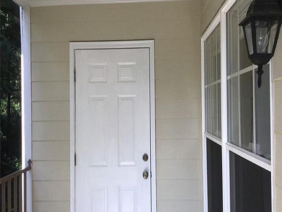 5th image of 405 Meadowland Ct APT 6