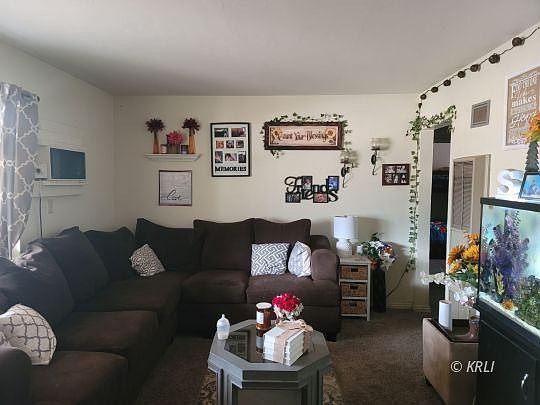 3rd image of 1721 Bodfish Canyon Rd