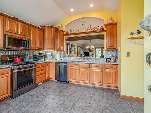 2nd image of 1213 Copley Ct