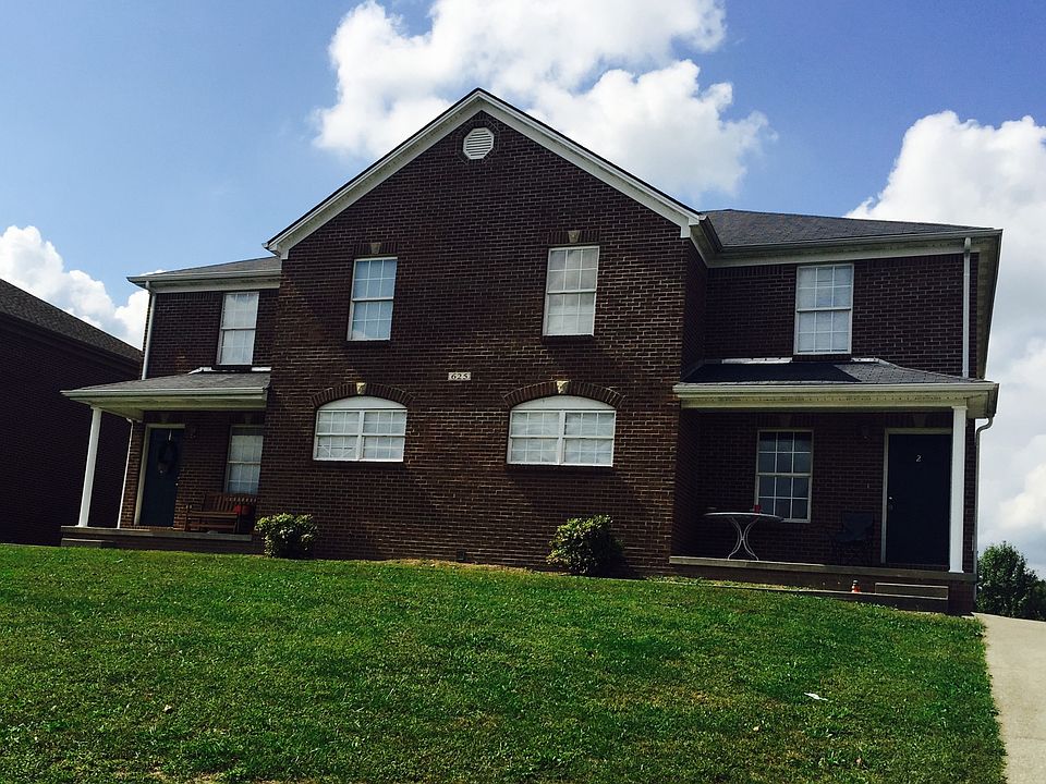 2nd image of 625 Hampton Way