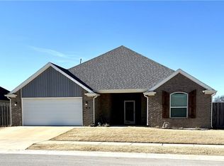 265 S Amber Dawn Ave, Farmington, AR 72730
