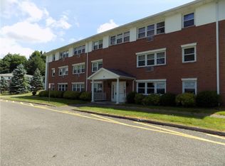 16 Fordyce Ct APT 3, New Milford, CT 06776