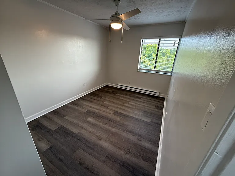 2718 Painter Ave — Photo 7