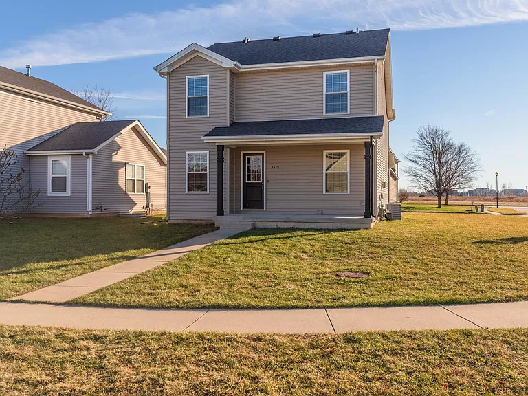 3519 Silverado Trl — Photo 16