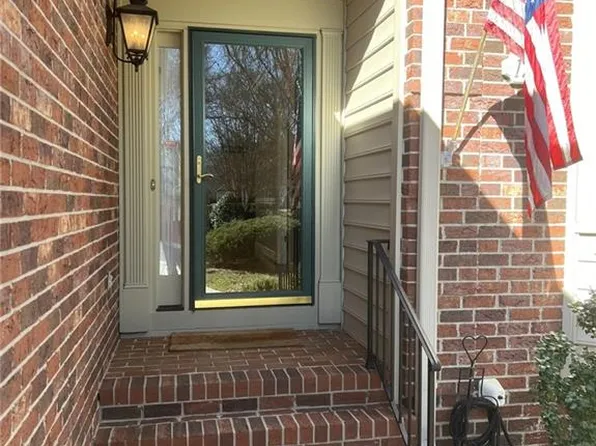 1268 Stadler Ridge Rd, Winston Salem, NC 27106