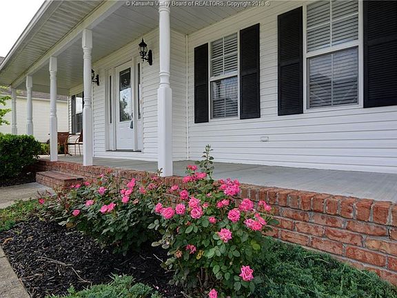 2nd image of 169 Glen Oaks Ct