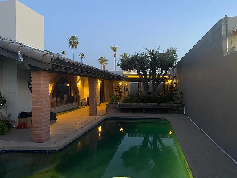 2081 E Alameda Dr — Photo 3