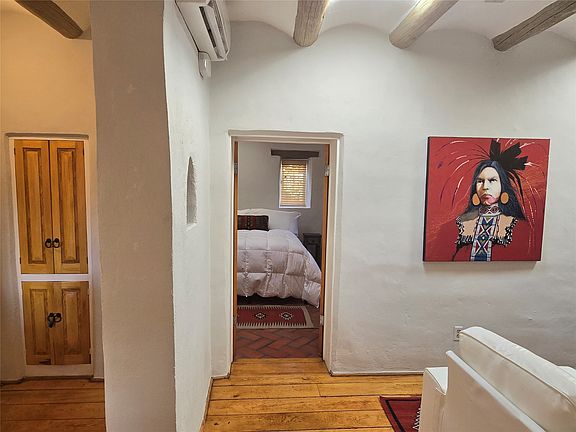 5th image of 631 W San Francisco St #A