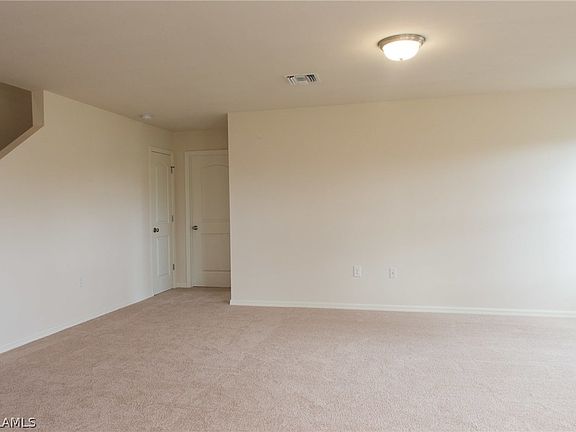 5th image of 1111 SW 37th Terrace Cpe