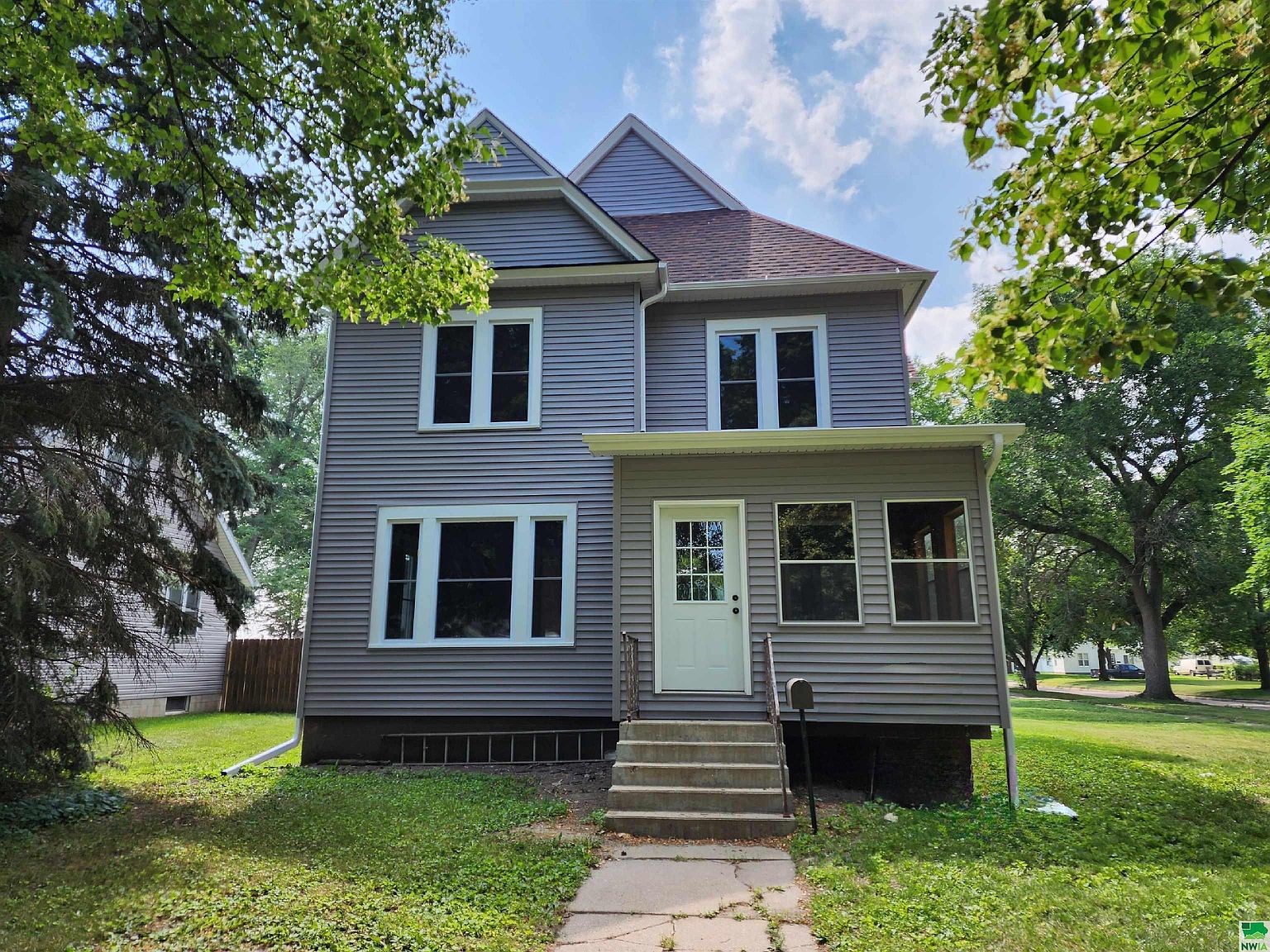 1202 13th St, Onawa, IA 51040 MLS 821345 Zillow