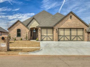505 Bray Ln, Yukon, OK 73099