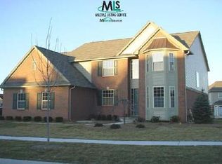 49200 Central Park, Update, MI 48317