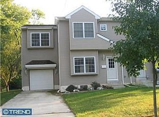 484 4th Ave, Warminster, PA 18974