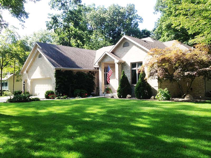 Angle view from road