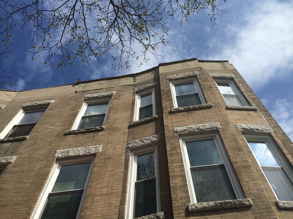 2nd image of 1064 Grant Ave