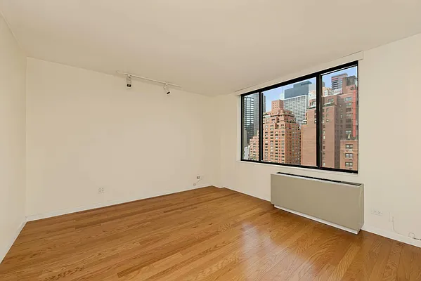Sold by Keller Williams NYC | media 3