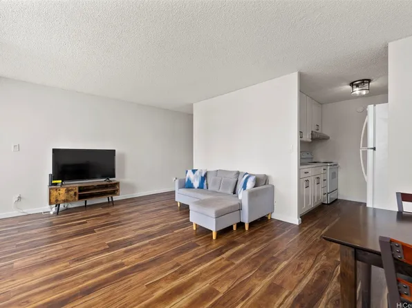 2092 Kuhio Ave APT 1202, Honolulu, HI 96815