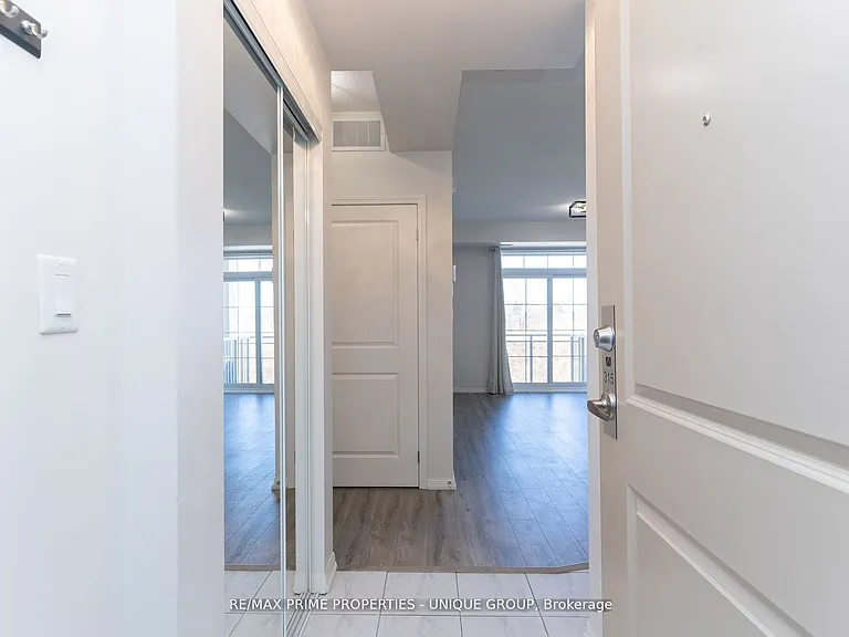 80 Aspen Springs Dr #315 — Photo 2