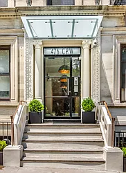 476 Central Park West in Manhattan Valley