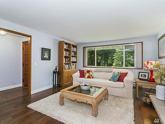 4th image of 12905 20th St NE