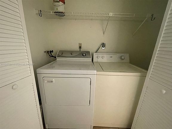 5th image of 8290 Lake Dr APT 402