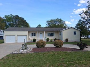 37072 Club House Rd, Ocean View, DE 19970