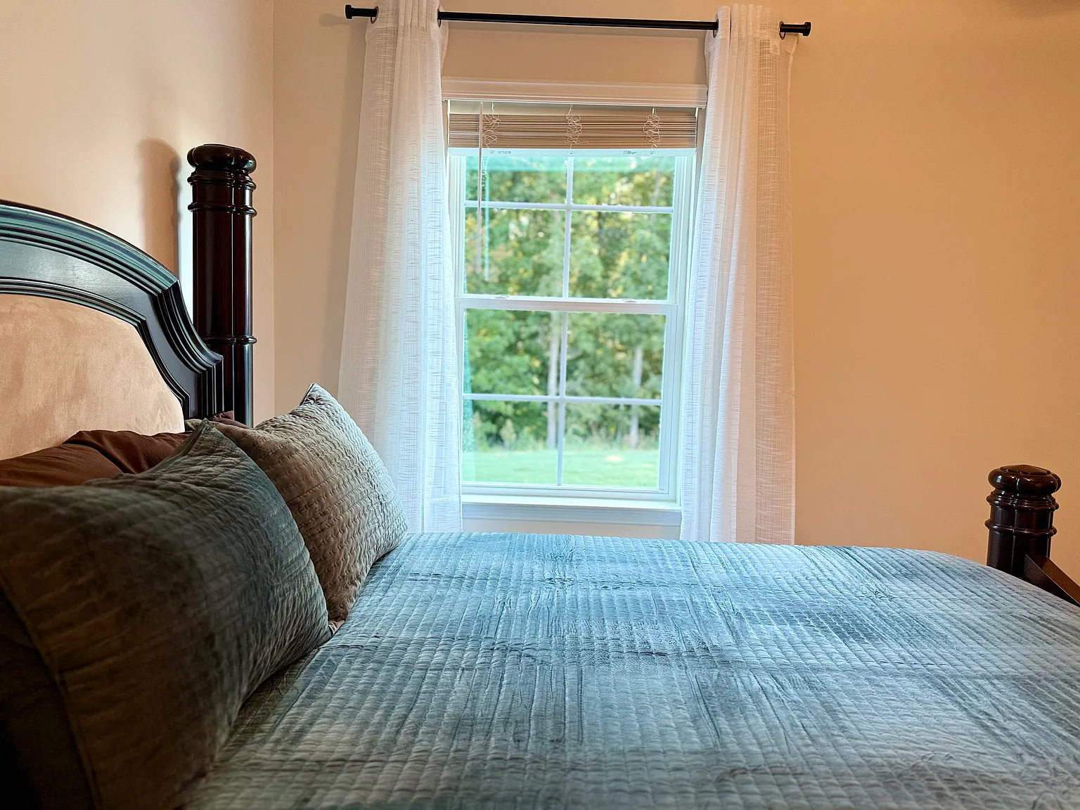 5 bed, 2511 sqft, $700 — Photo 4