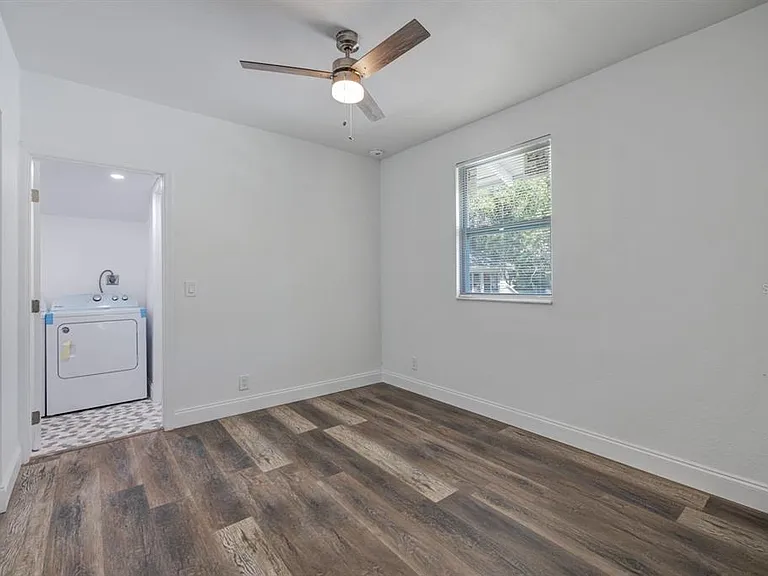 736 Jackson St N #2 — Photo 10
