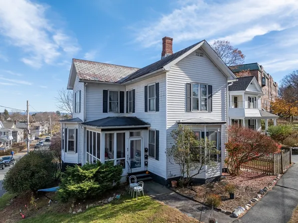 87 Prospect St, Northampton, MA 01060