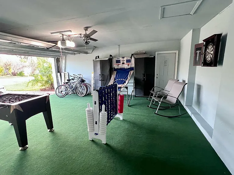 1109 Seminole Dr #ID1464868P — Photo 35
