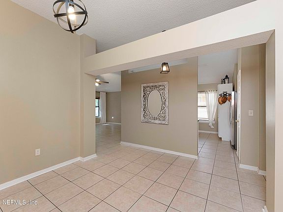 5th image of 4307 HANGING MOSS Drive