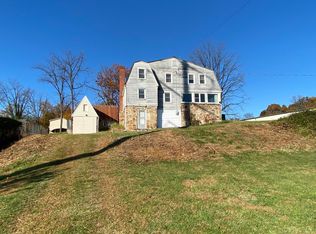 2012 Plantation Rd NE, Roanoke, VA 24012