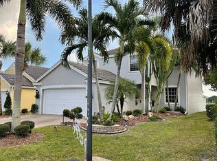 136 Berenger Walk, Royal Palm Beach, FL 33414
