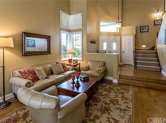 2nd image of 27426 Whitefield Pl